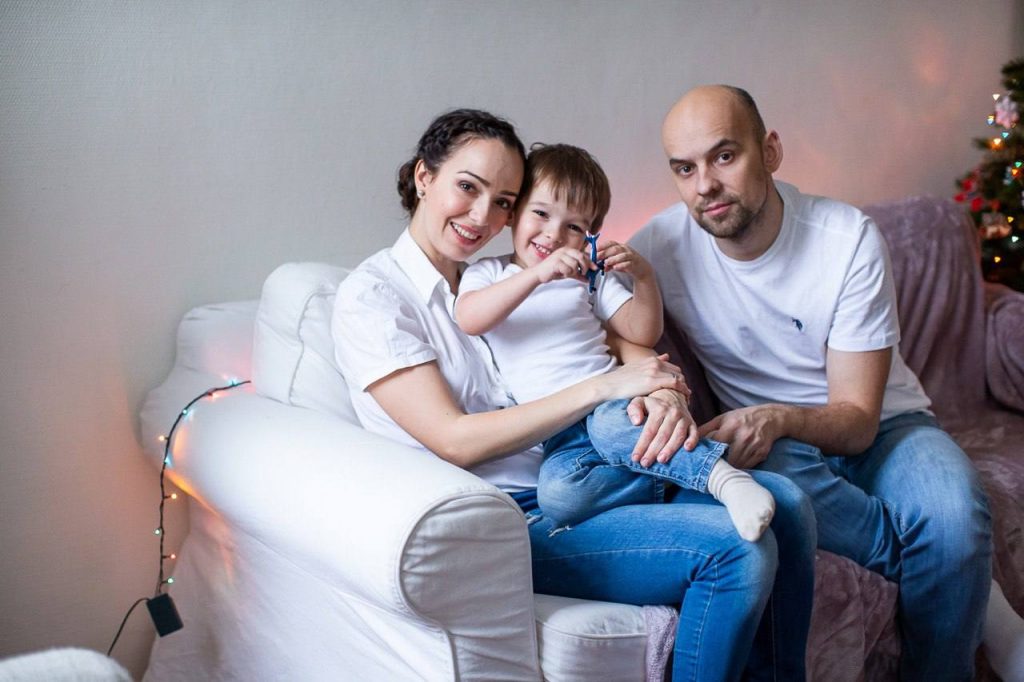 Валерия Ланская с семьёй